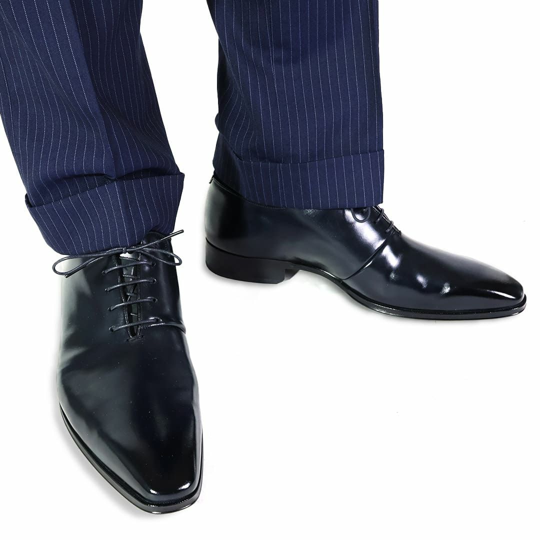 クインクラシコ ホールカット ドレスシューズ 25011 ブラック 2