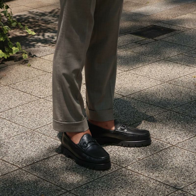 訳アリ！！高級！！カシシルスヌード　アイボリー　ブラック 訳あり！高級！！カシシルスヌード アイボリー ブラックの通販 by mama