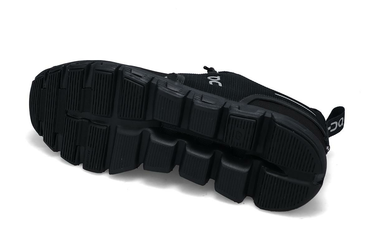  オン レディース クラウド6 ウォータープルーフ On ブラック 3