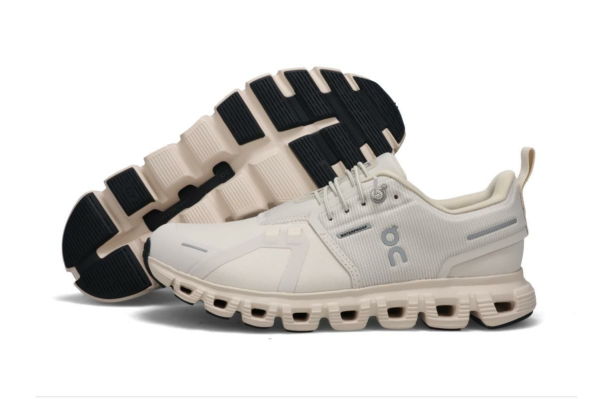 オン レディース クラウド6 ウォータープルーフ On ペールクリーム 9
