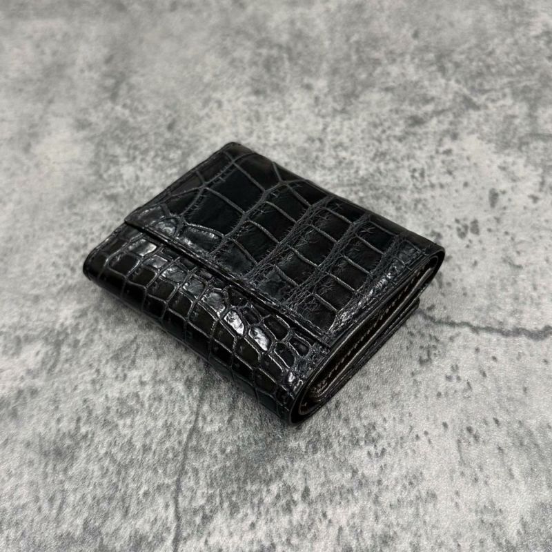 クアトロガッティ クロコダイル ミニ財布(三つ折り財布) ブラック 国産(日本製) Quattro Gatti 8207