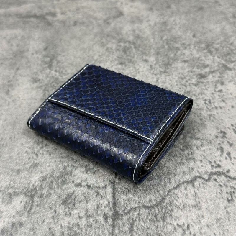 クアトロガッティ 財布 パイソン ミニ財布(三つ折り財布) 藍染め 国産(日本製) Quattro Gatti 8208sp