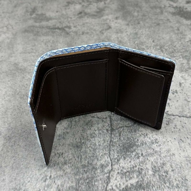 クアトロガッティ 財布 パイソン ミニ財布(三つ折り財布) ホワイト/ブルー 国産(日本製) Quattro Gatti 8208sp