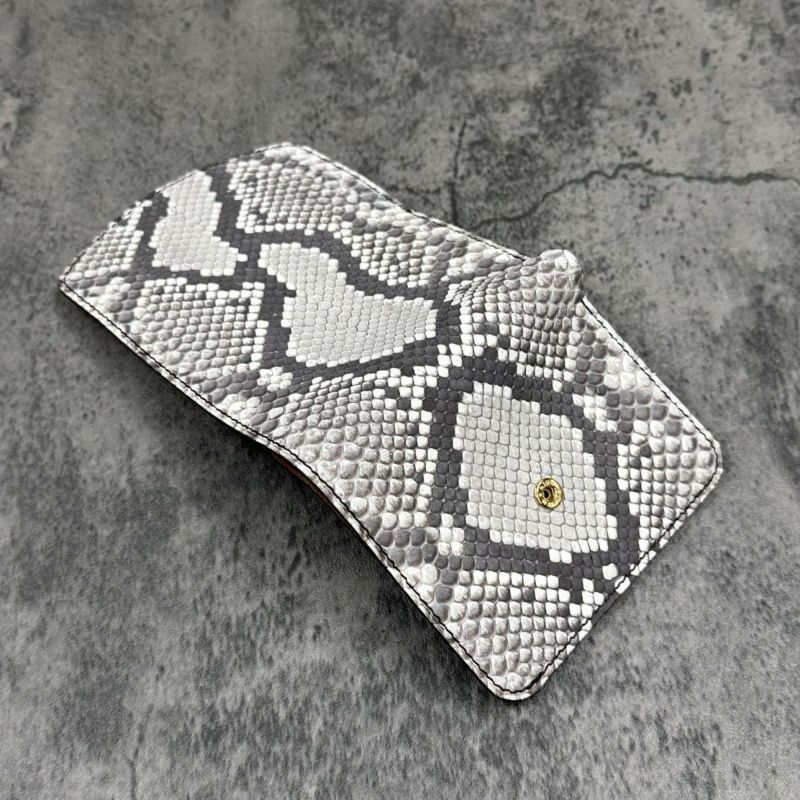  クアトロガッティ 財布 パイソンミニ財布(三つ折り財布) マット/ナチュラル 国産(日本製) Quattro Gatti 8214