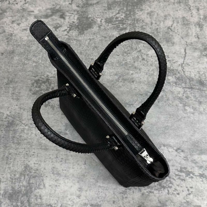 レザック パイソン トートバッグ ブラック 国産(日本製) LE'SAC libiaレザック パイソン トートバッグ ブラック 国産(日本製) LE'SAC libia