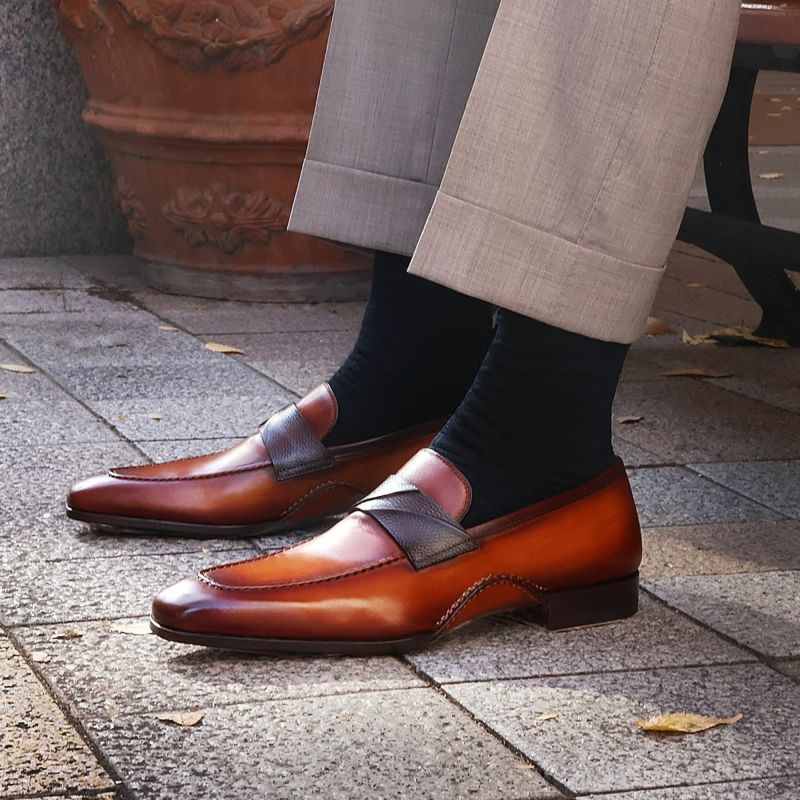 マグナーニ / MAGNANNI　ローファー　着用